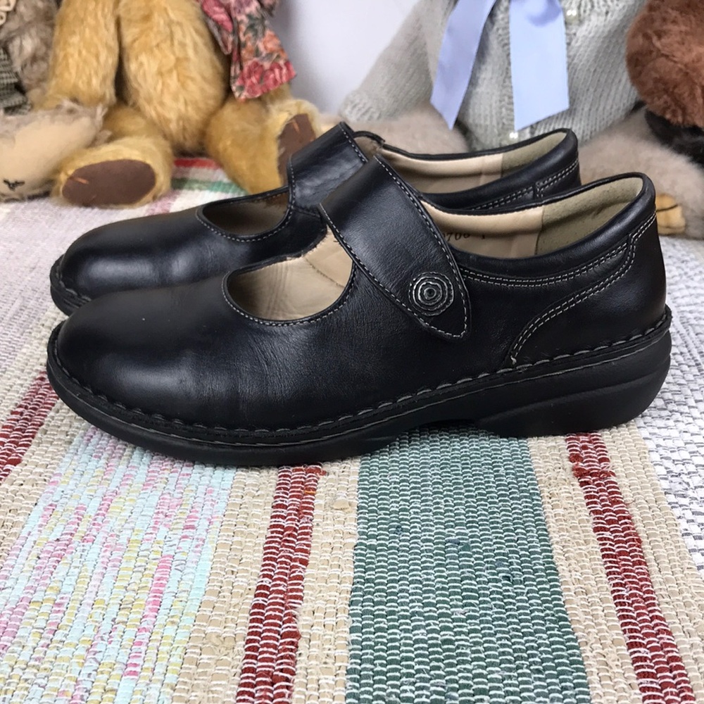 Finn Comfort Black Mary Jane Comfort Shoes